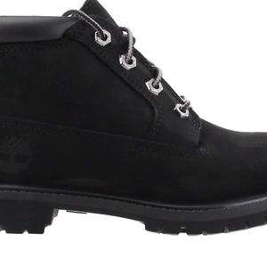 Nellie Chukka Boots Womens 6.5 Timberland